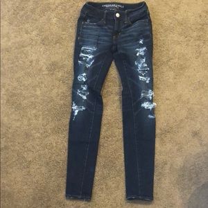 American eagle destroyed jeans